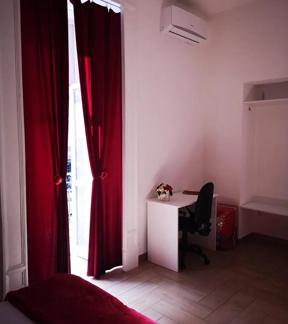 بيت ضيافة فندق Dimora Ruggiero نابولي